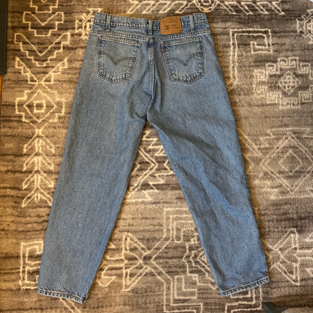 Vintage Levi’s 550 Relaxed Tapered Denim - Picture 2 of 7